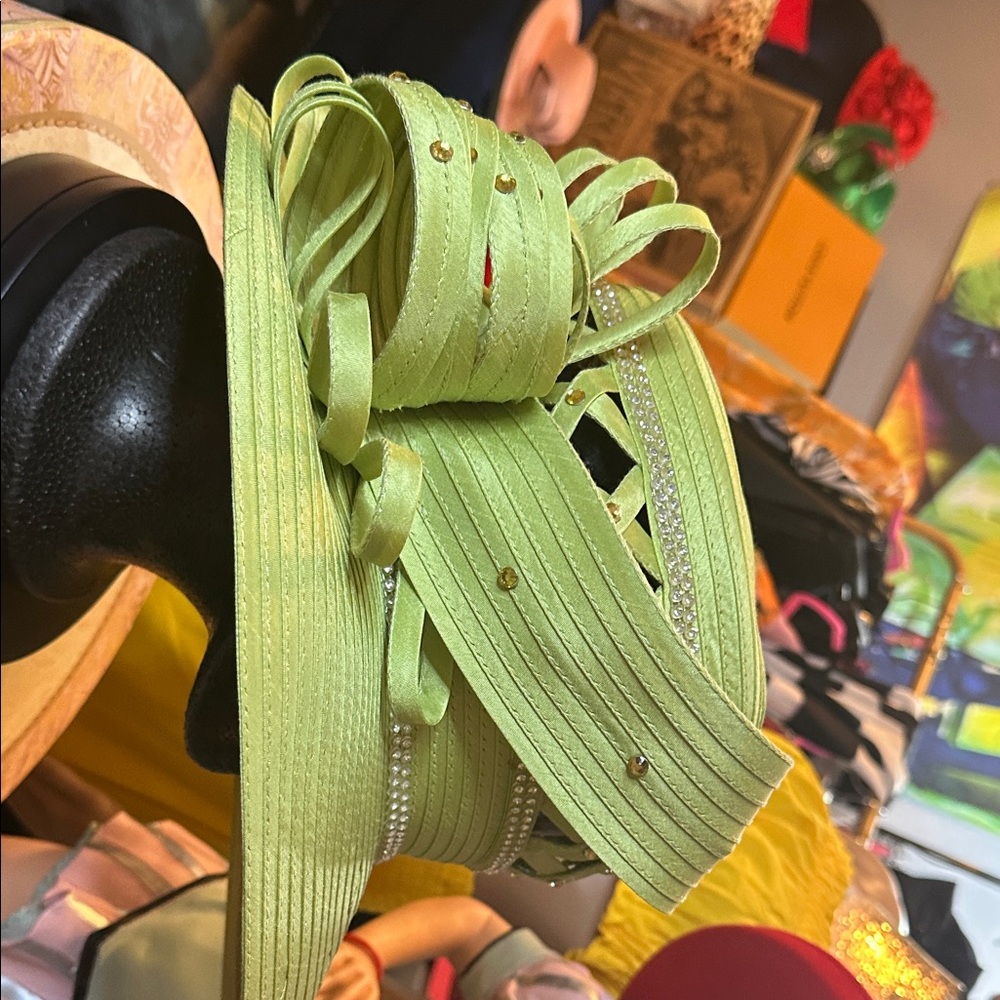 Chic Lime Green Women's Hat